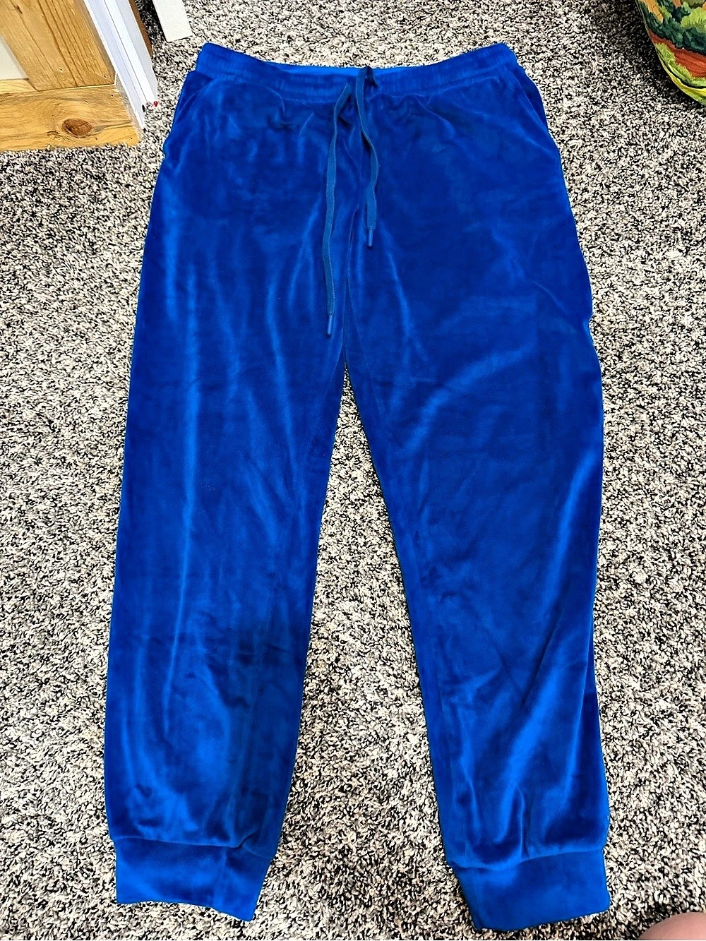 Disney Posh Peanut Snow White Blue Jogger Pants Medium